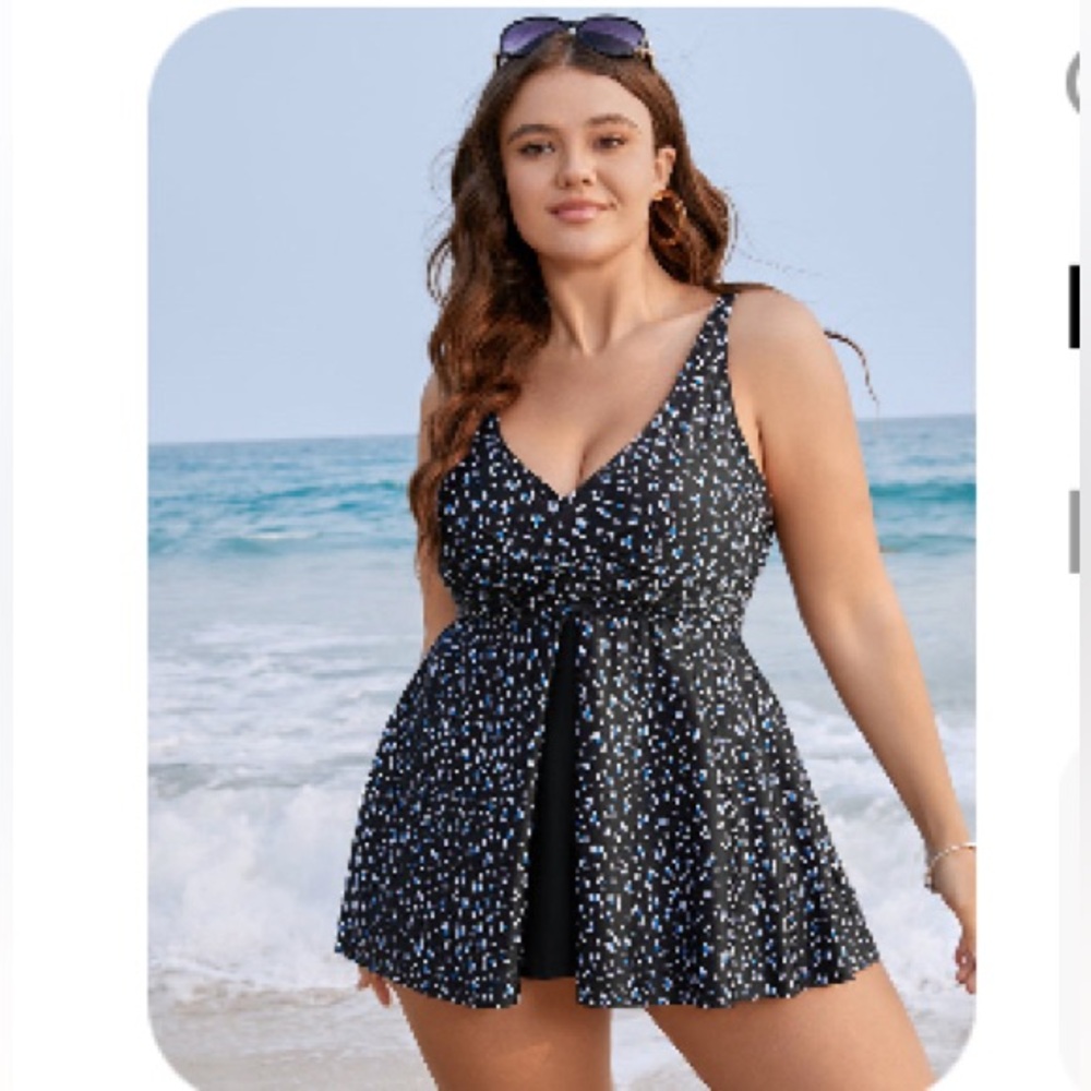 Plus Size Polka Dot Tankini Top